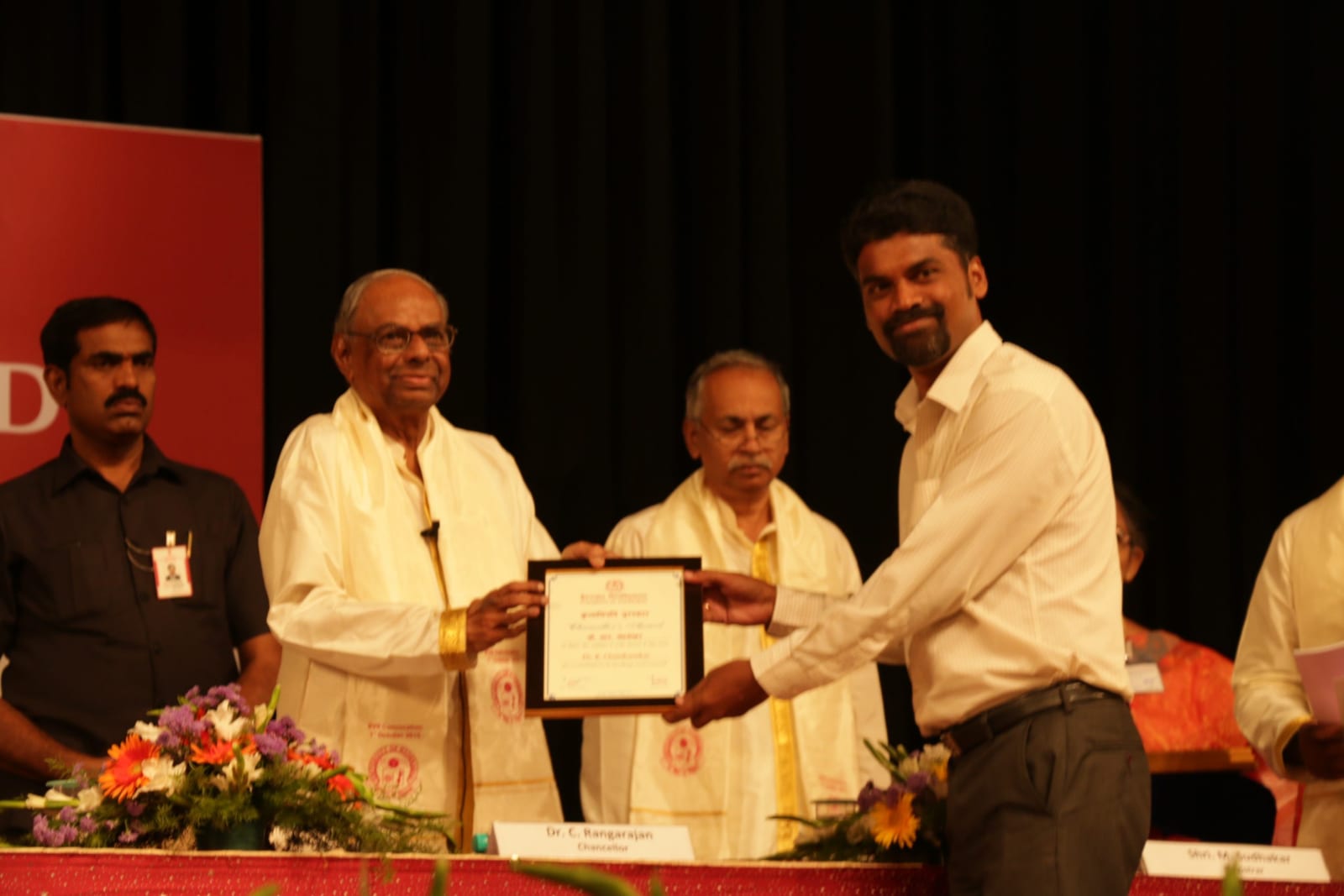 R Chandrasekar receiving the Chancellor’s Award